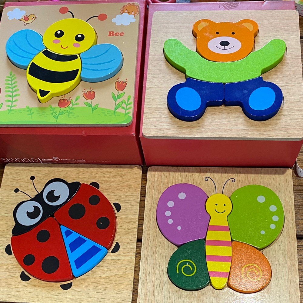 SKYFIELD Developmental Montessori Four Wooden Animal Puzzles Toddlers 1-3.  NWOT